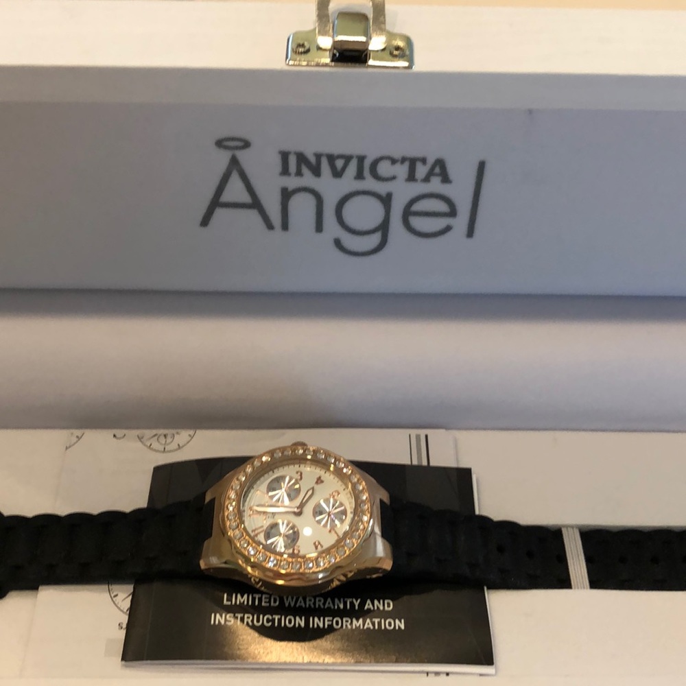 INVICTA Angel watch